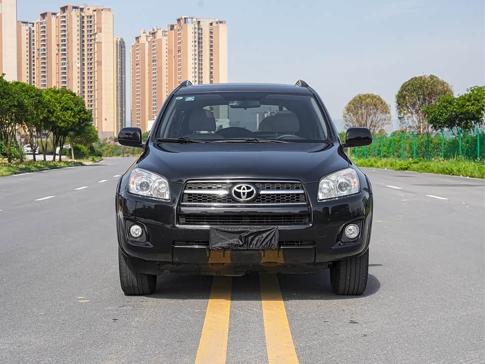 Toyota RAV4 Rongfang