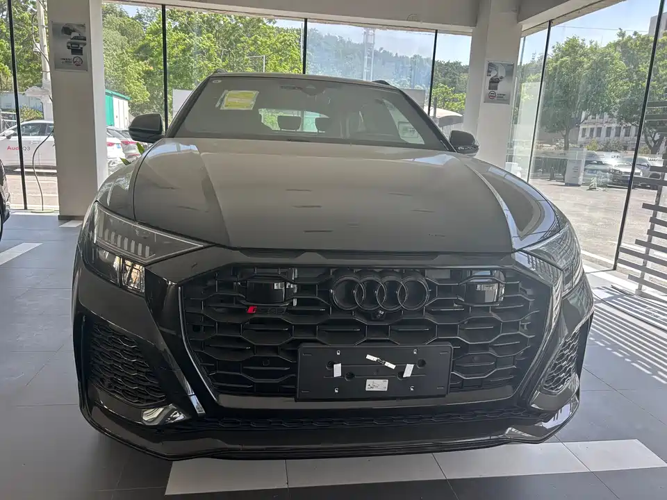 Audi RS Q8 Audi RS Q8