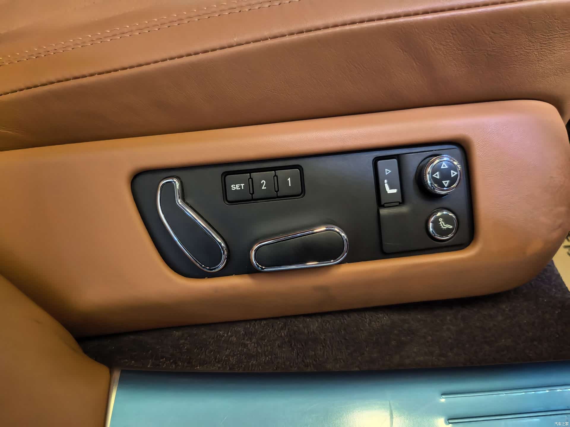 Bentley Flying Spur, 2017 10