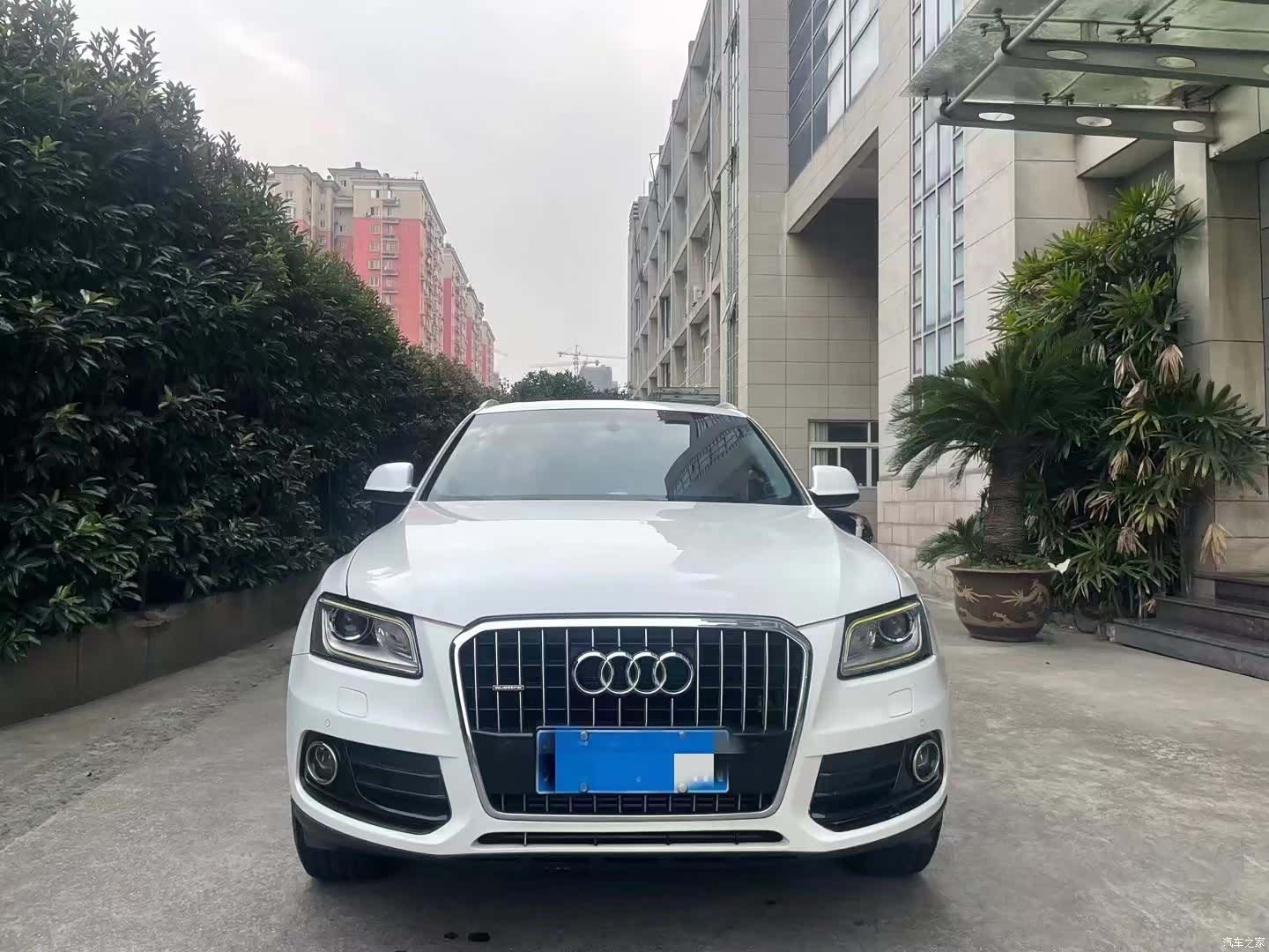 Audi Q5, 2013 1
