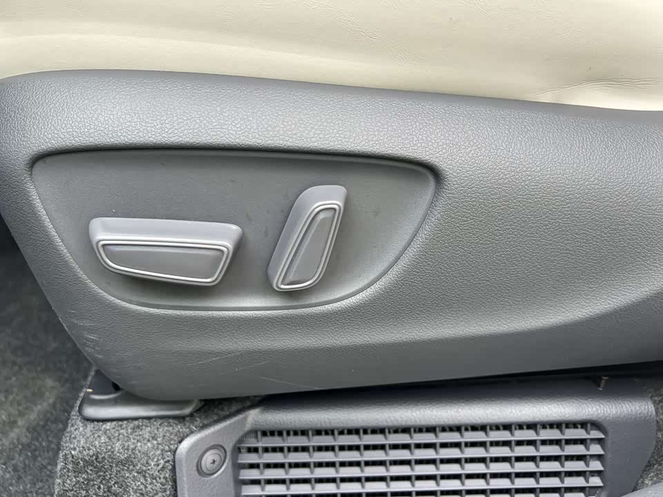Toyota SIENNA Toyota SIENNA