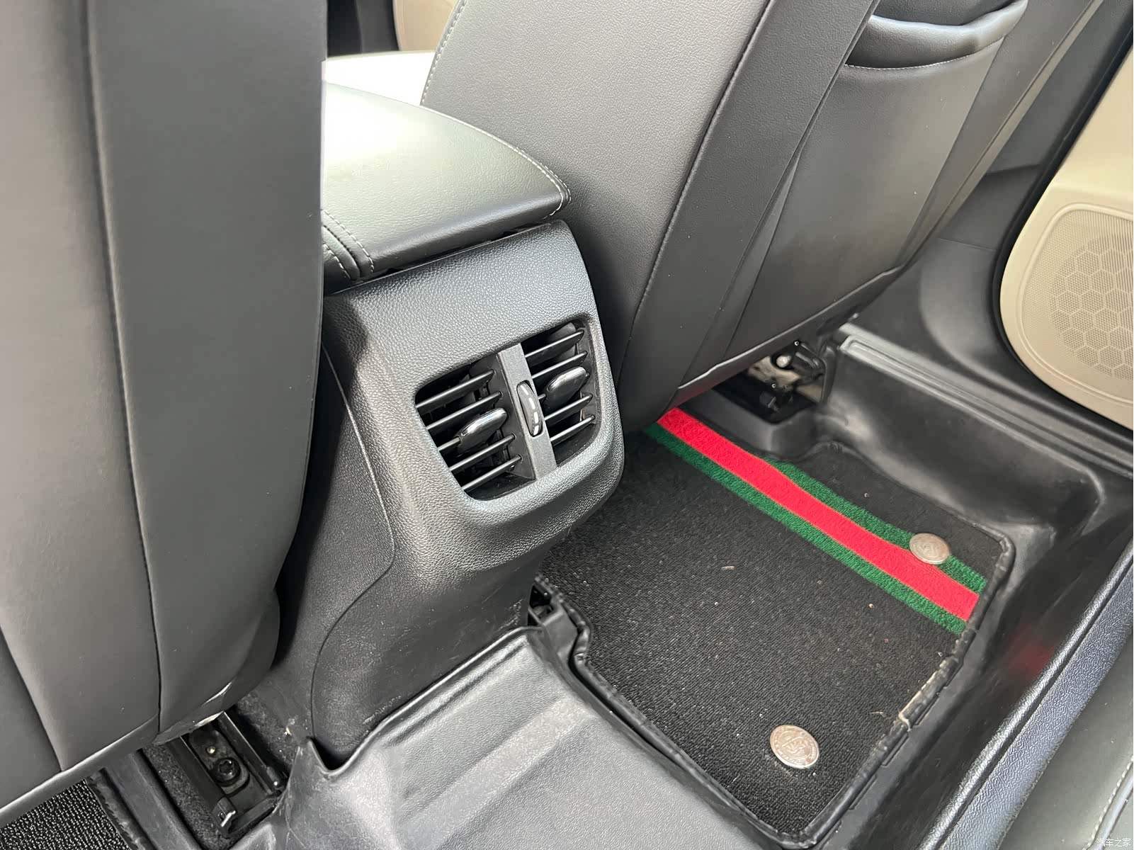 Buick Verano, 2018 18