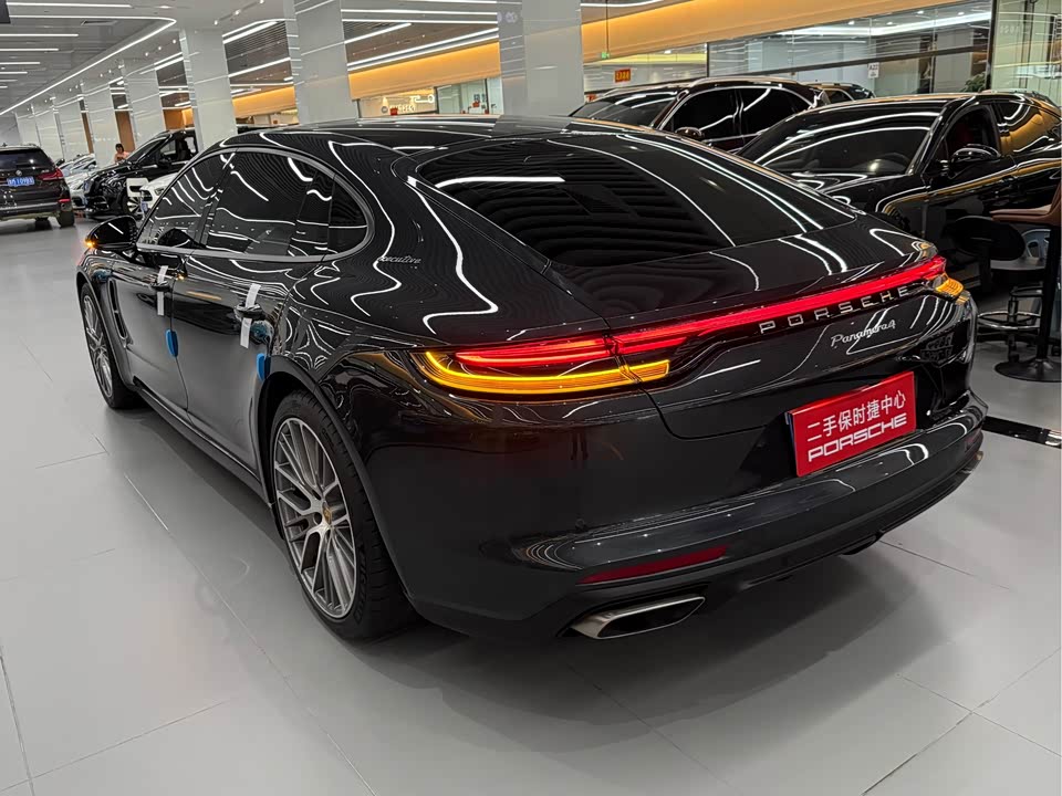 Porsche Panamera Porsche Panamera