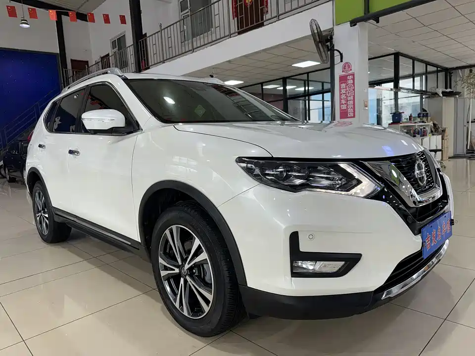 Nissan Qijun