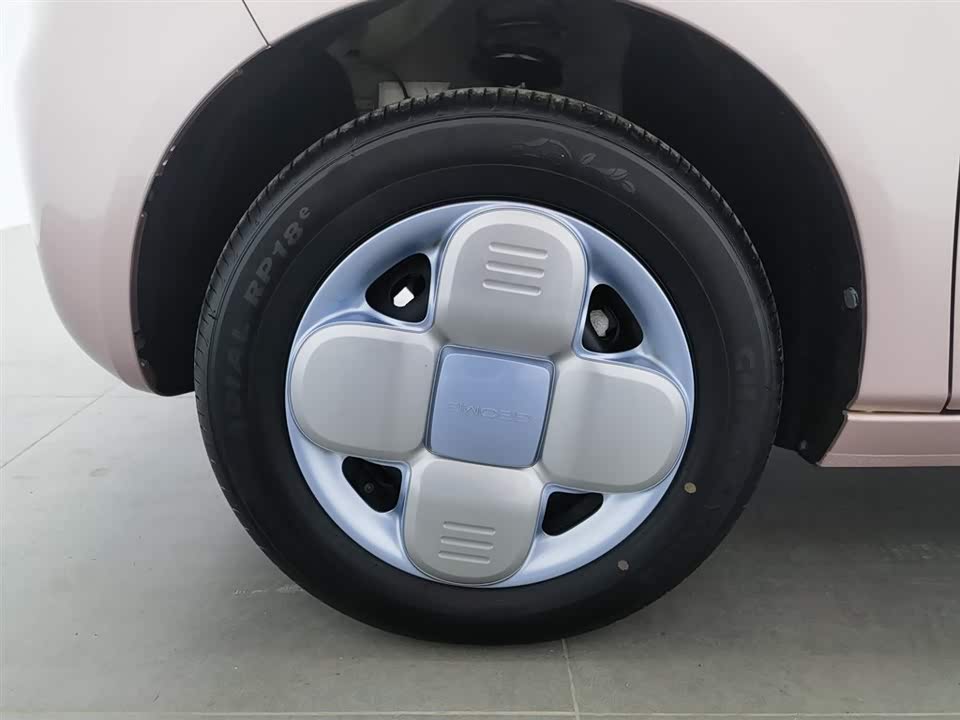 Geely Galaxy panda Geely Galaxy panda