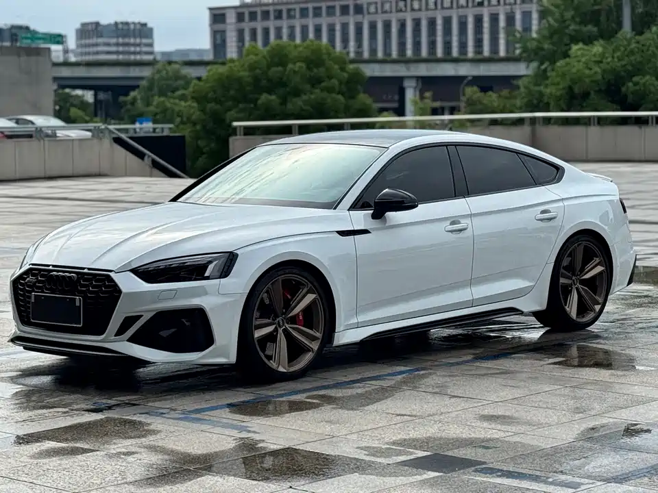 Audi RS 5