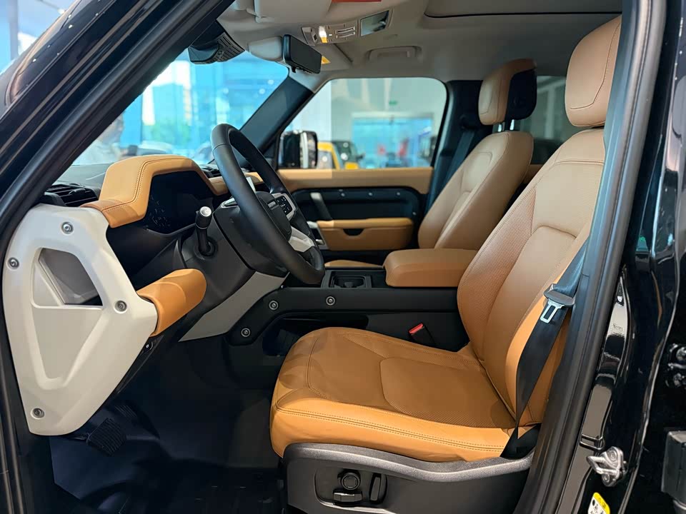 Land Rover guard
