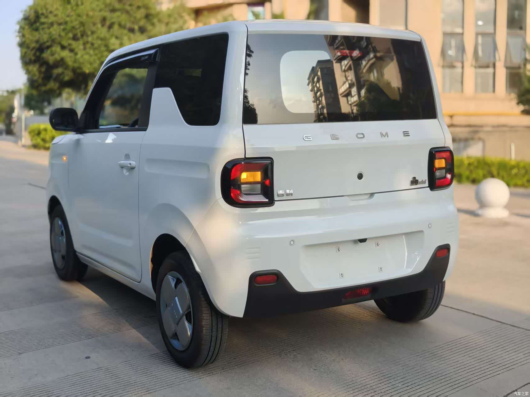 Geely Panda, 2024 4