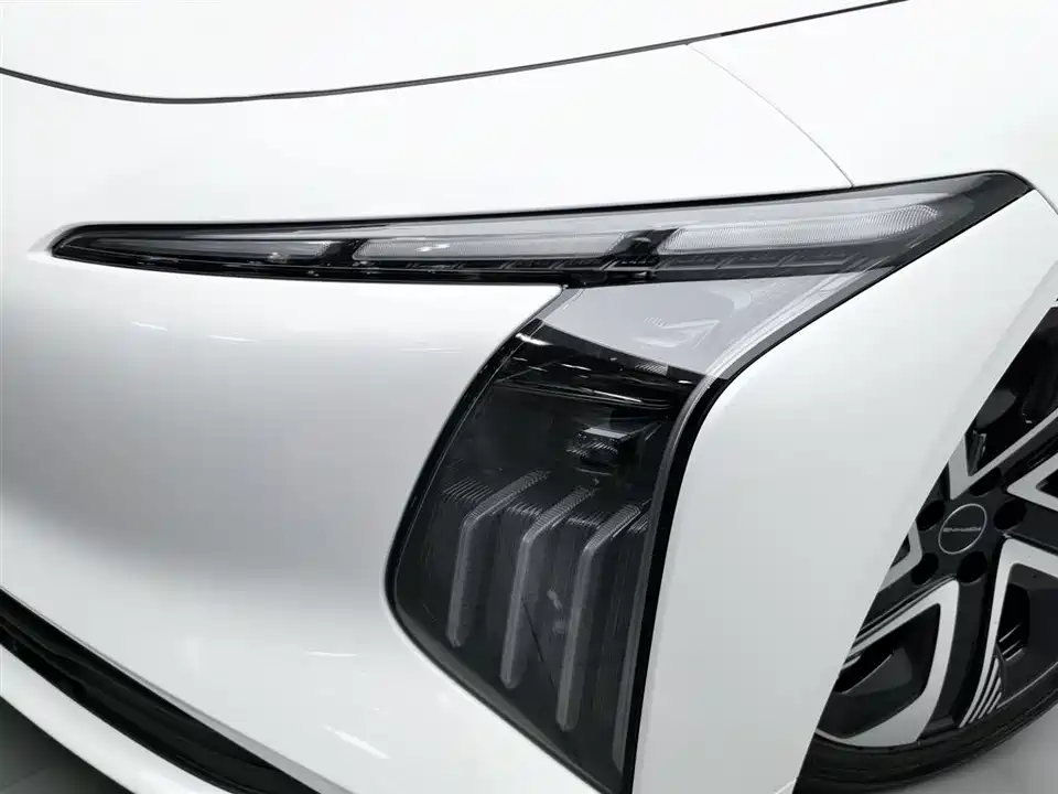Forthing Xinghai S7 Forthing Xinghai S7
