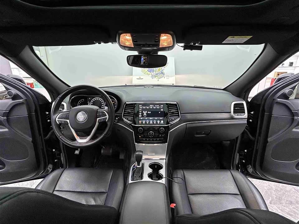 Jeep Grand Cherokee Jeep Grand Cherokee