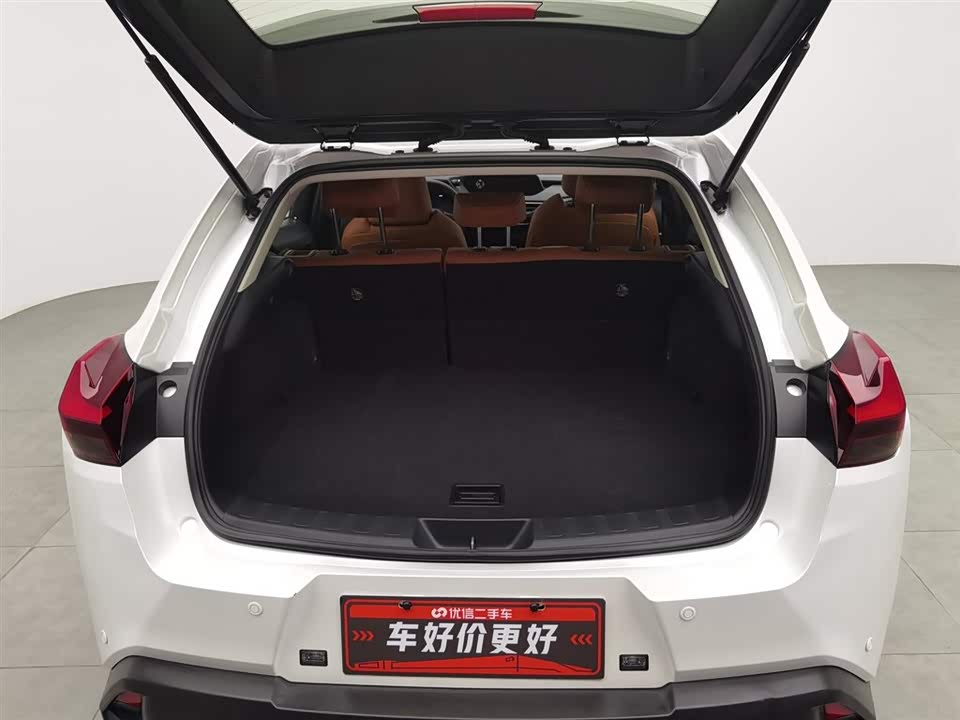 Lexus UX Lexus UX