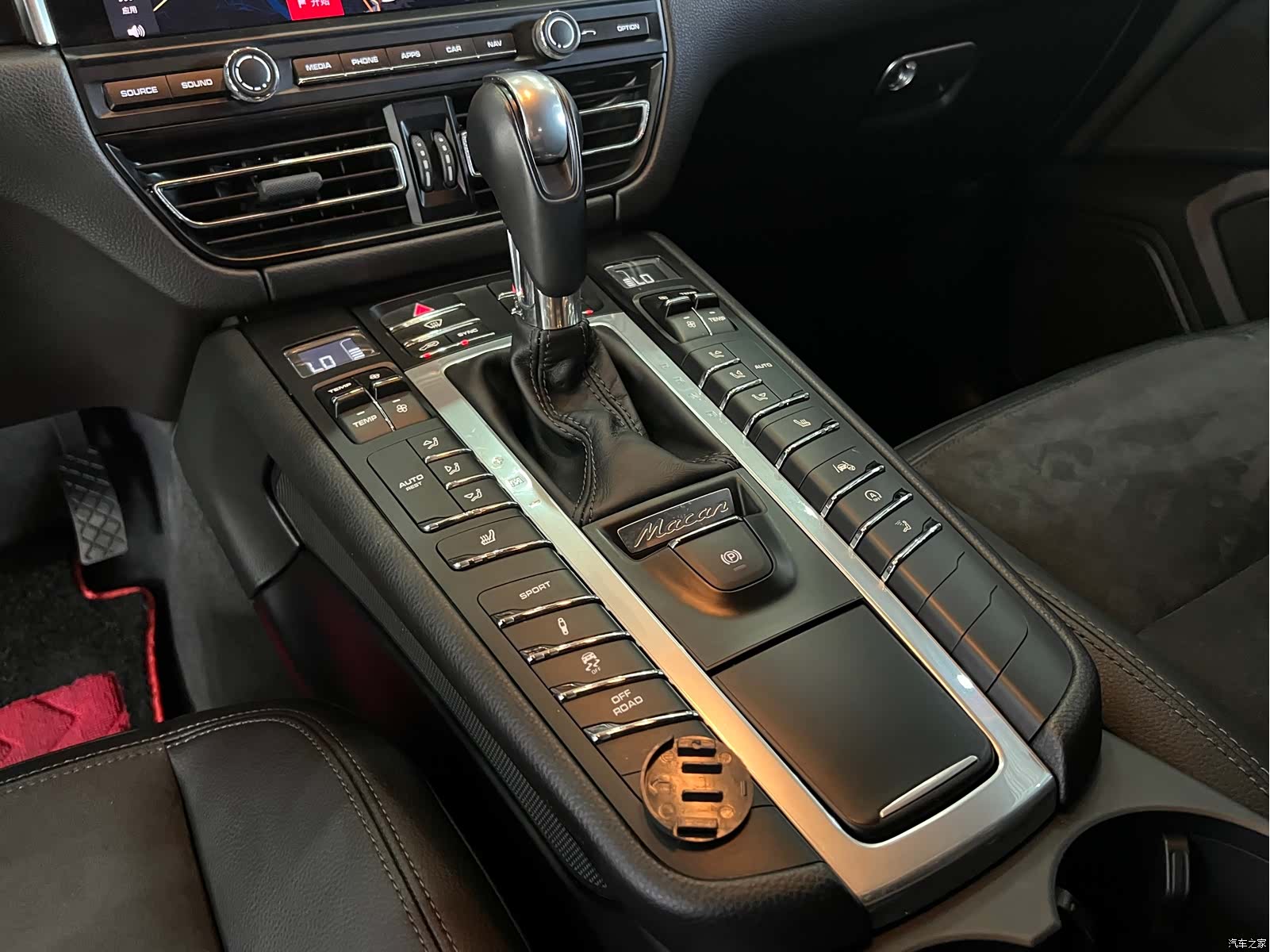 Porsche Macan, 2020 12