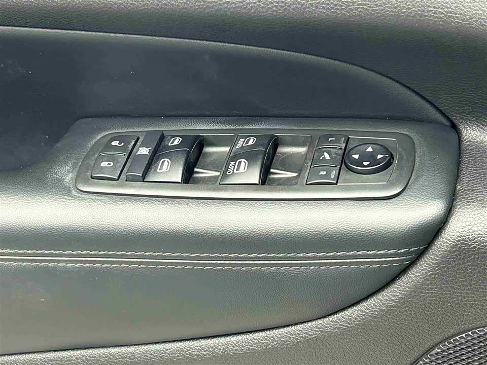 Jeep Grand Cherokee Jeep Grand Cherokee