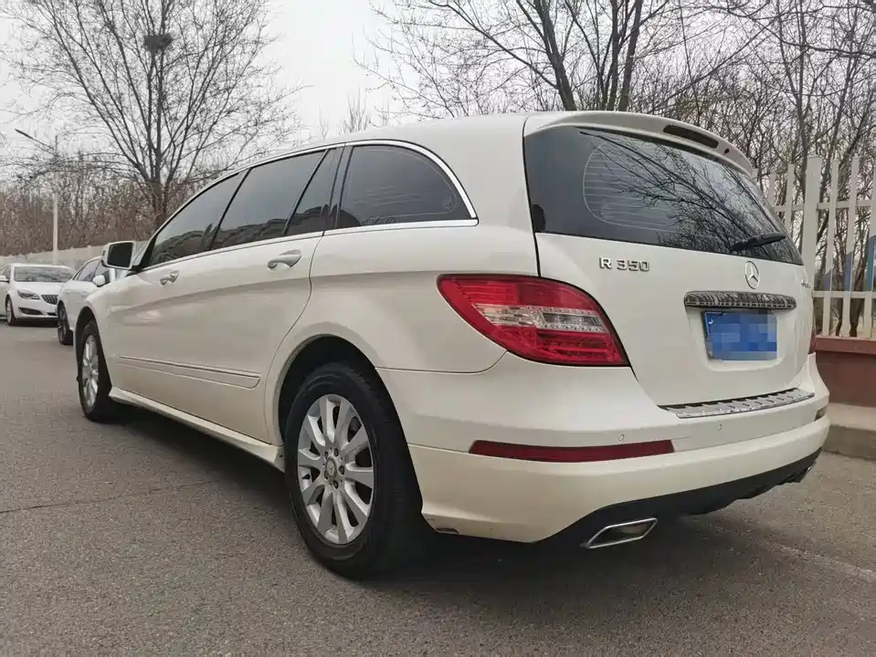 Mercedes-Benz R-class