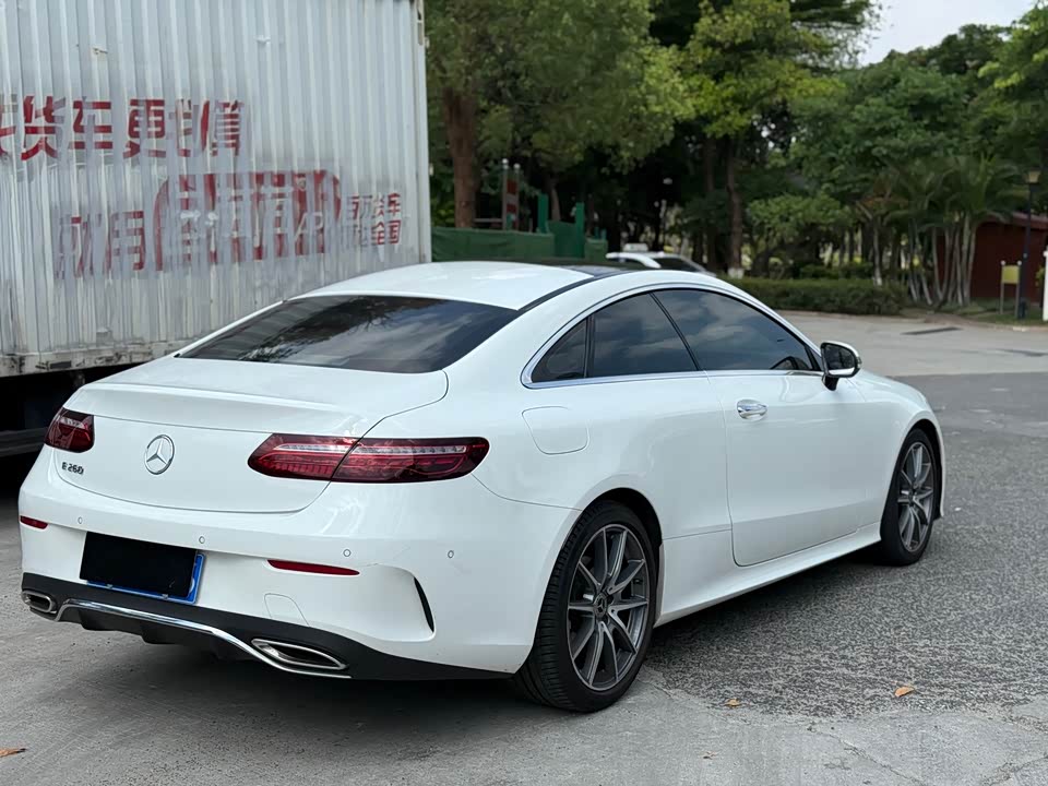 Mercedes-Benz E-class Mercedes-Benz E-class