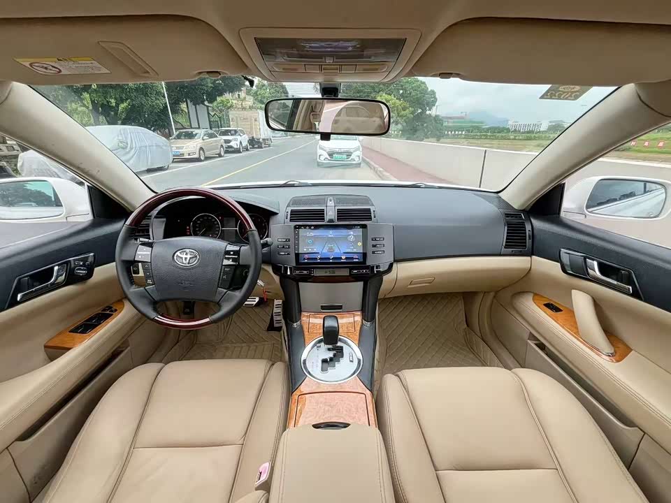 Toyota Reiz Toyota Reiz
