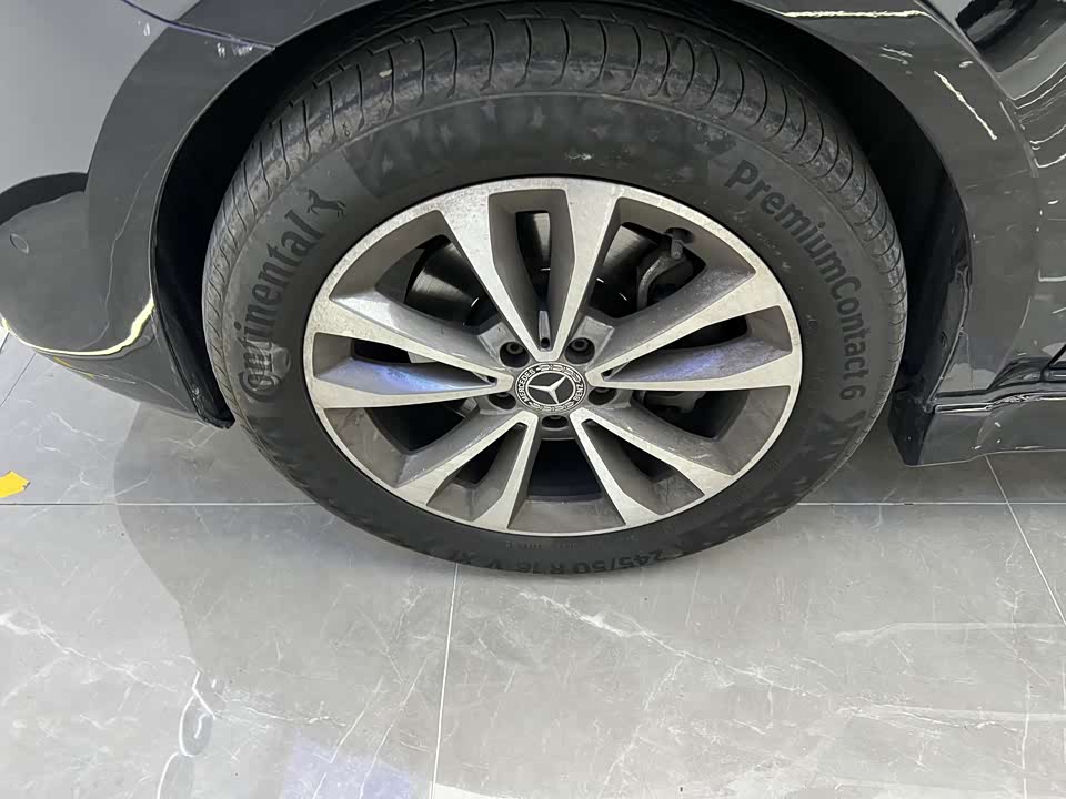 Mercedes-Benz V-class Mercedes-Benz V-class