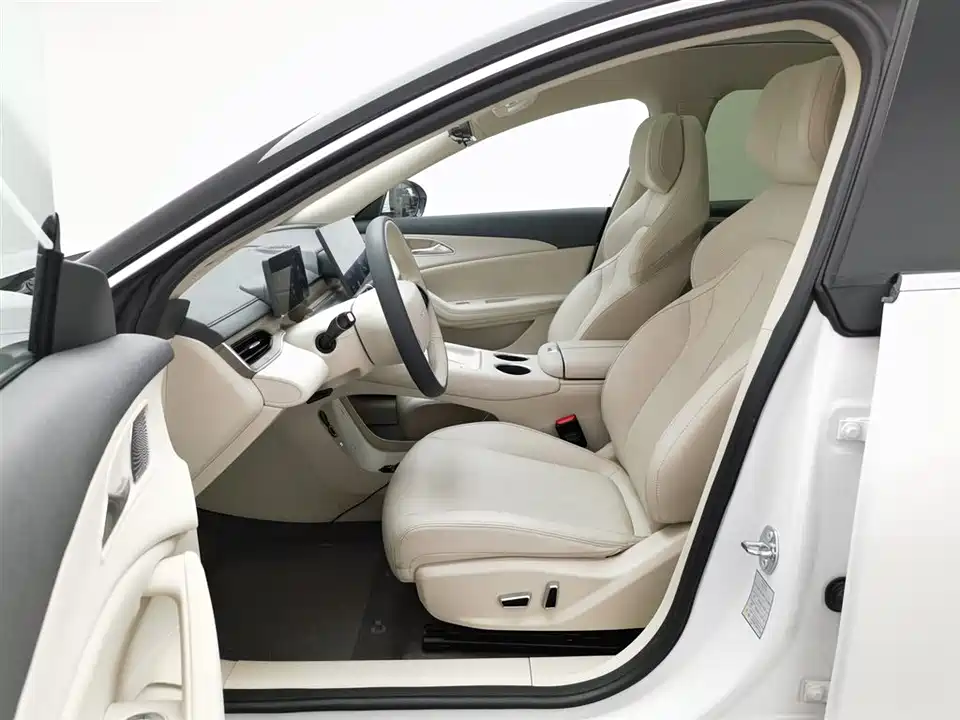 Forthing Xinghai S7 Forthing Xinghai S7