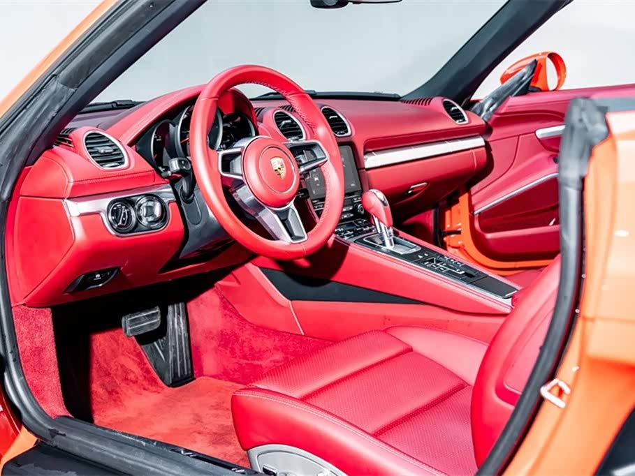 Porsche 718