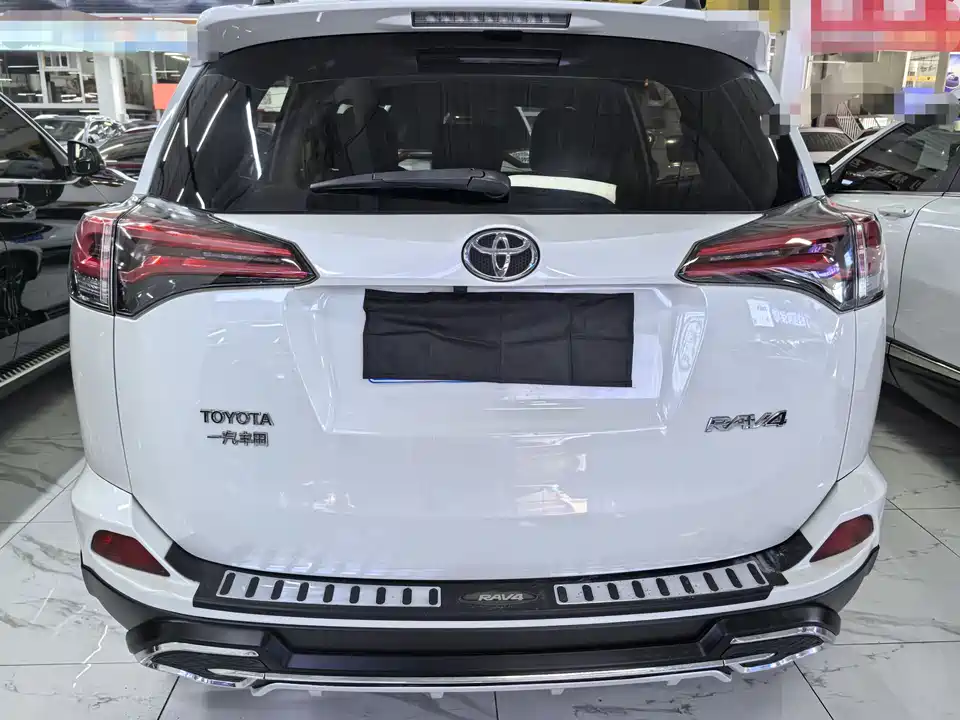Toyota RAV4 Rongfang