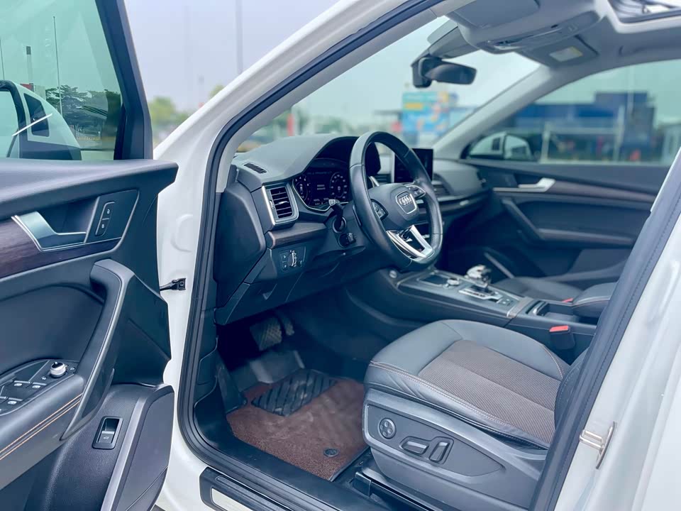Audi Q5L Audi Q5L