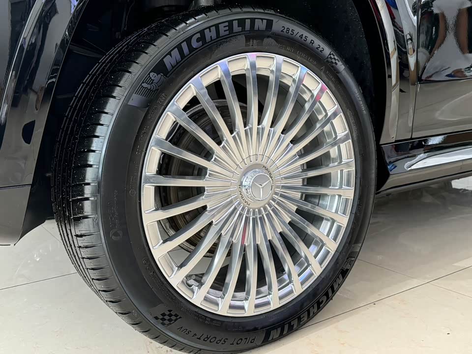 Mercedes-Benz GLS Mercedes-Benz GLS