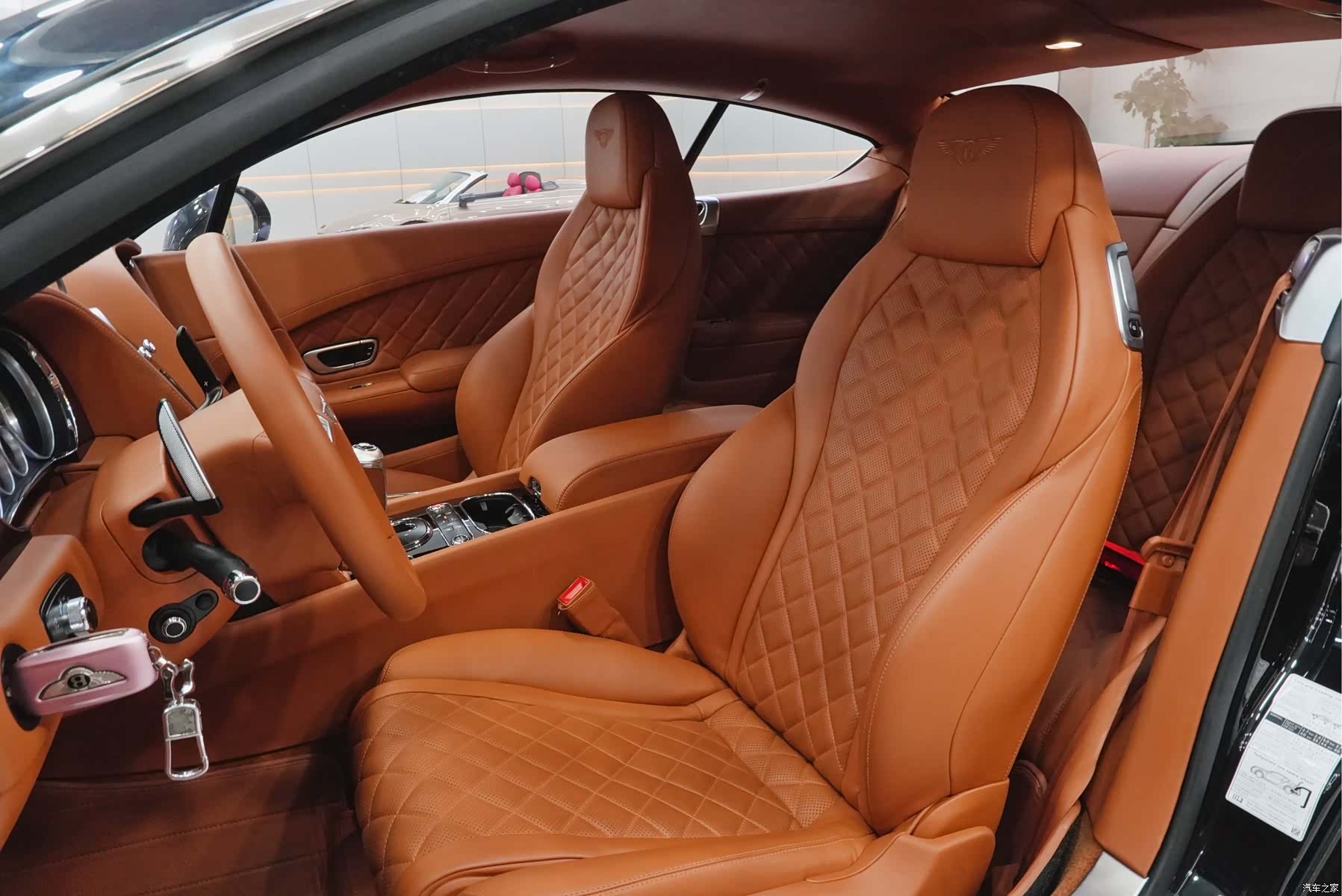 Bentley Continental GT, 2018 10