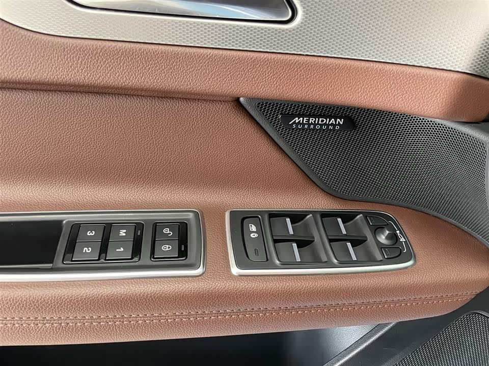 Jaguar XFL Jaguar XFL