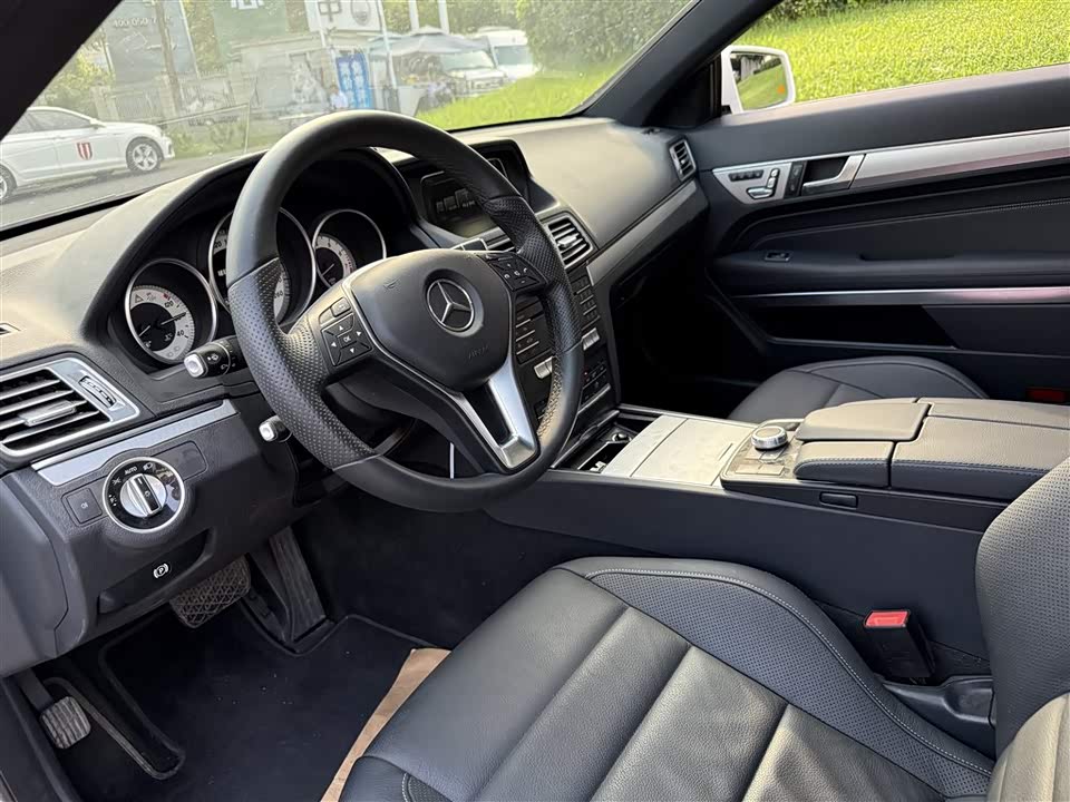 Mercedes-Benz E-class Mercedes-Benz E-class