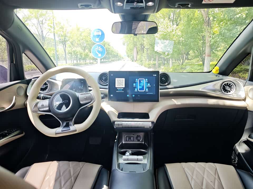 BYD dolphin BYD dolphin