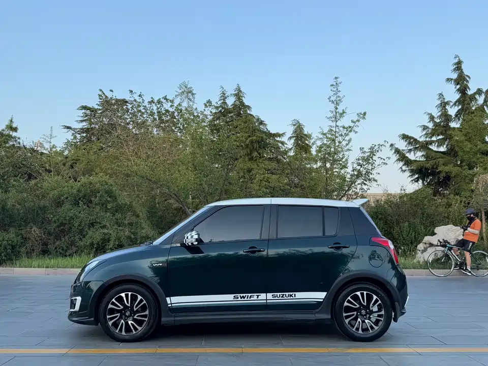 Suzuki Swift Suzuki Swift