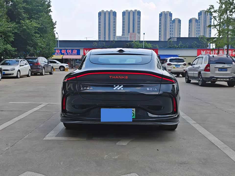 IM Motors Zhiji L6 IM Motors Zhiji L6