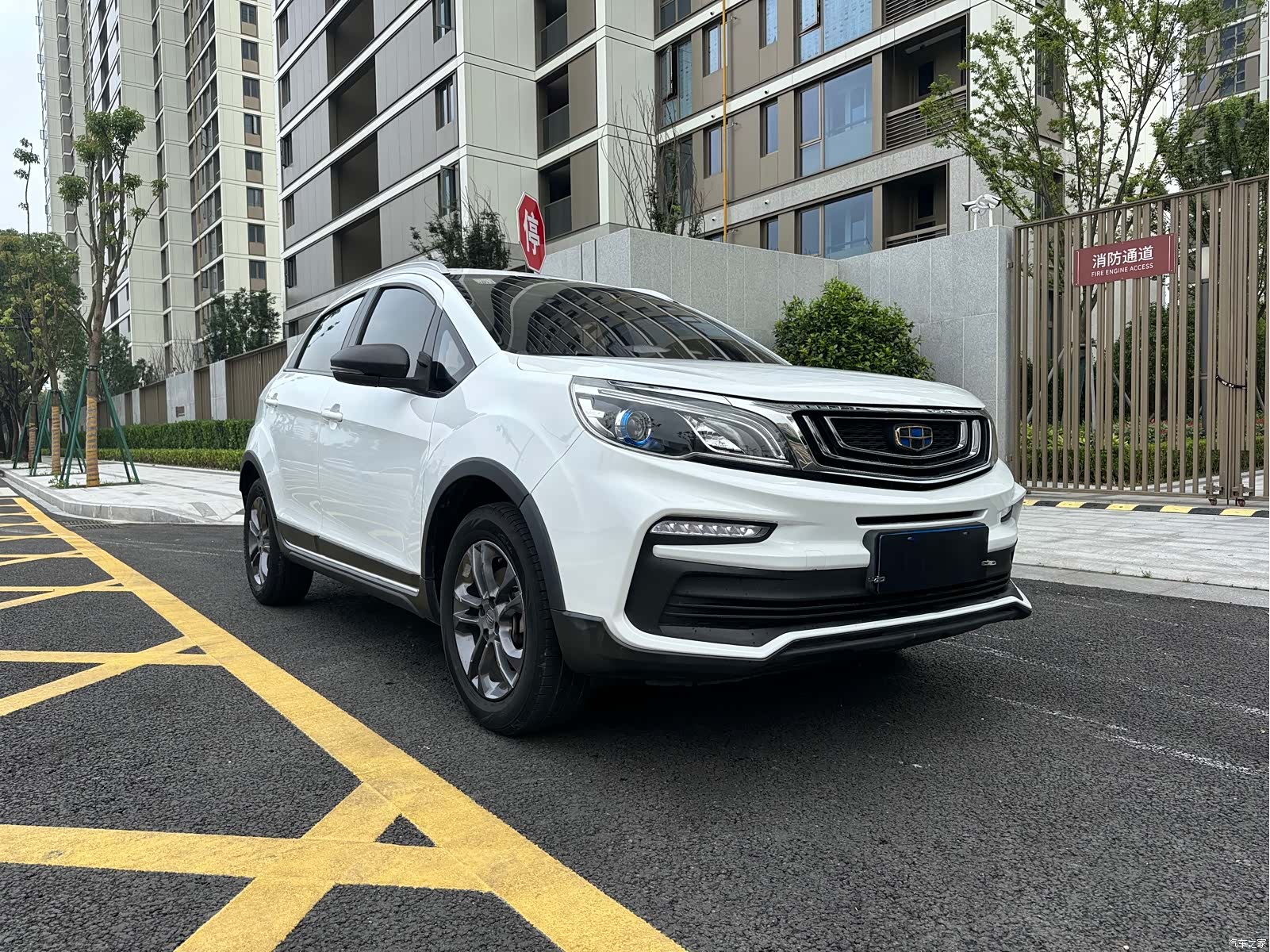 Geely X3, 2021 3