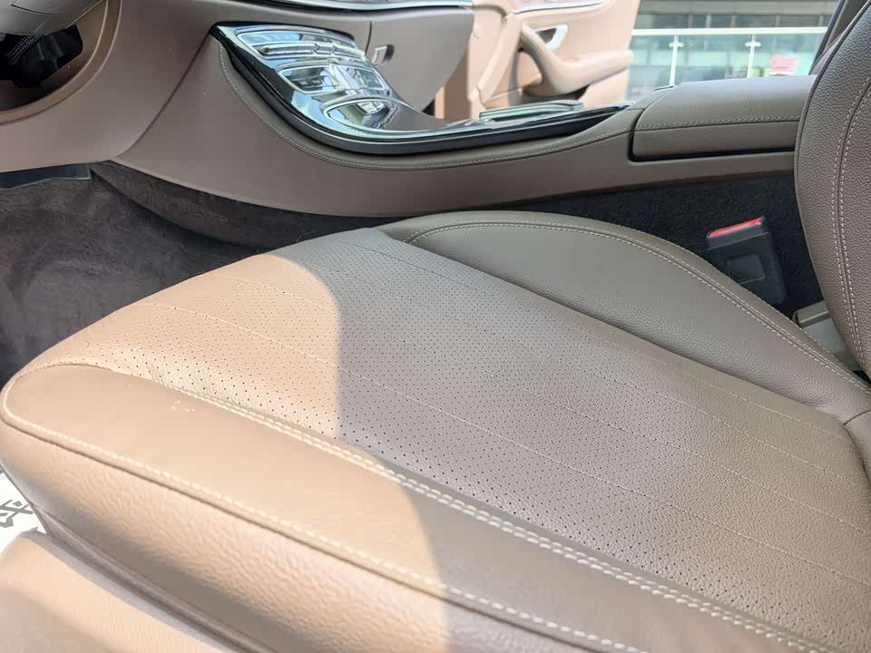 Mercedes-Benz E-class Mercedes-Benz E-class