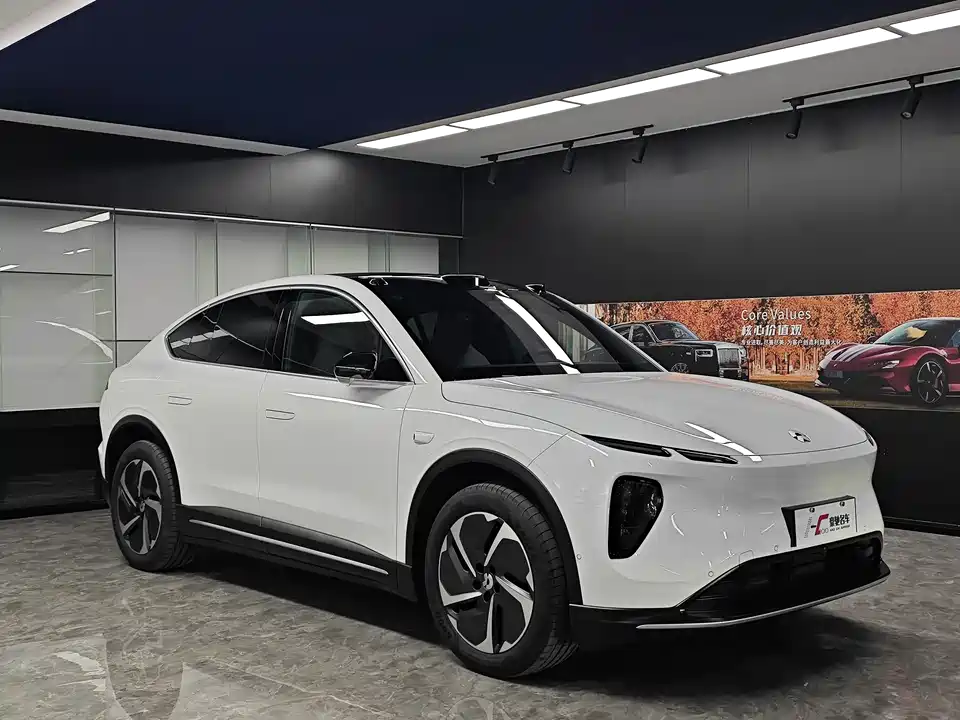 NIO EC6