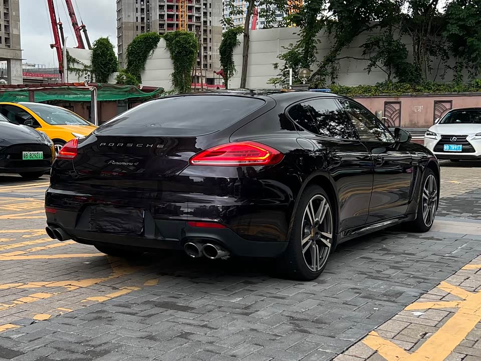 Porsche Panamera Porsche Panamera