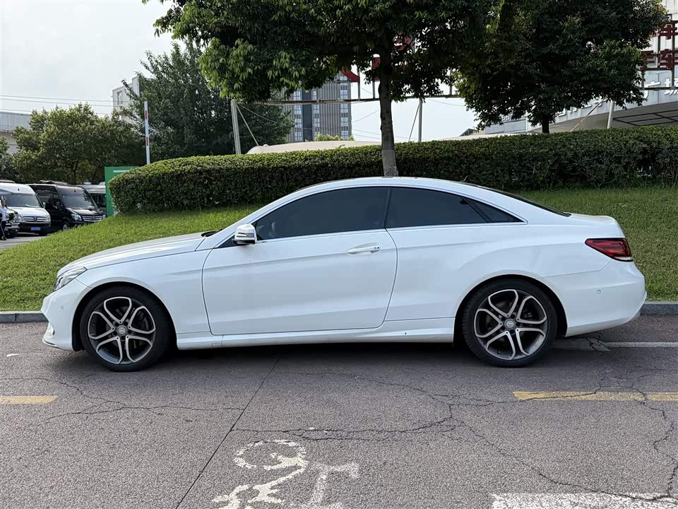 Mercedes-Benz E-class Mercedes-Benz E-class