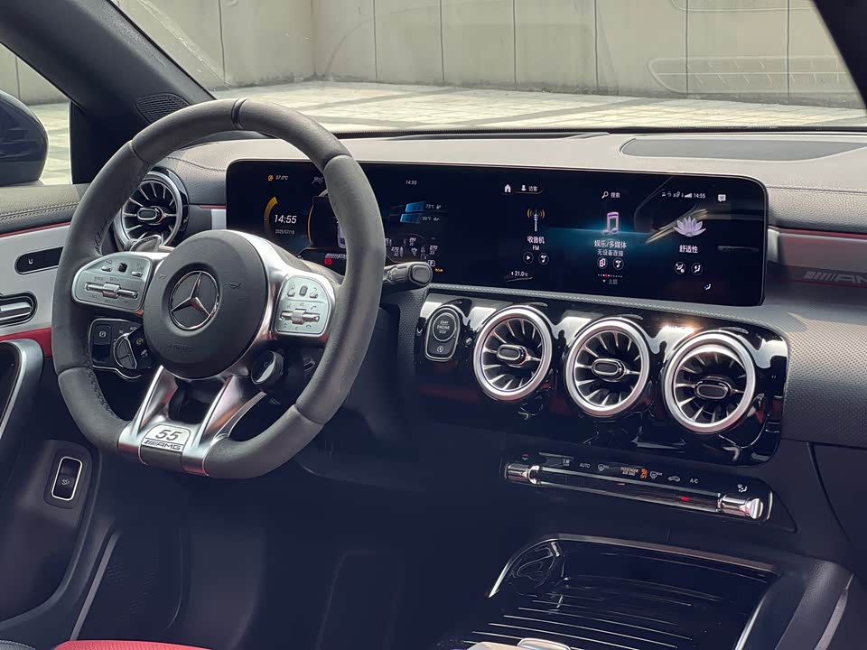 Mercedes-Benz CLA AMG