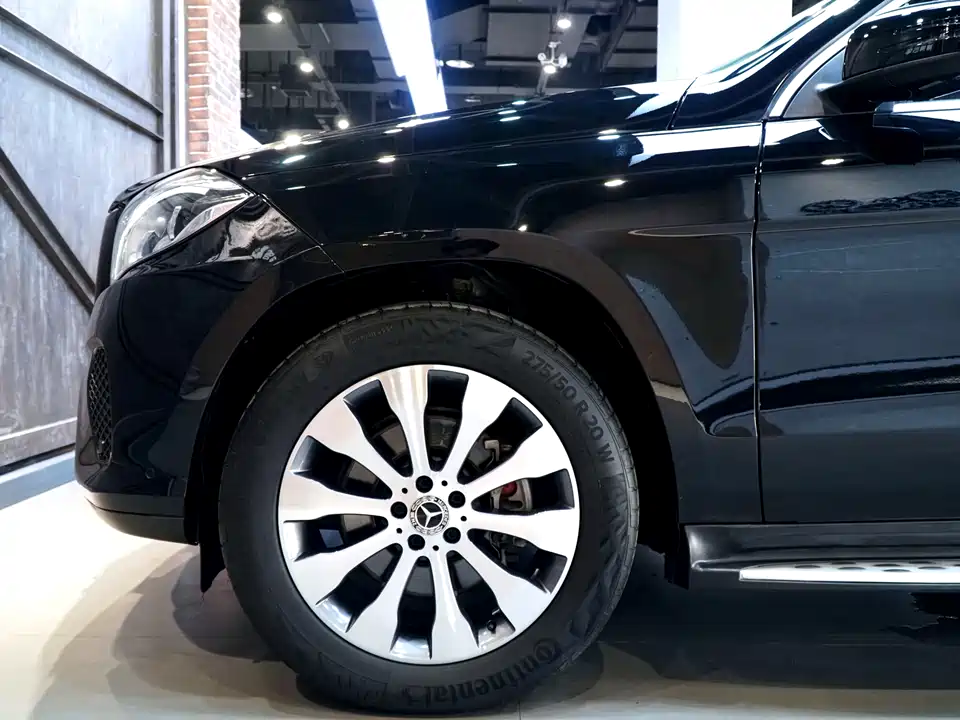 Mercedes-Benz GLS