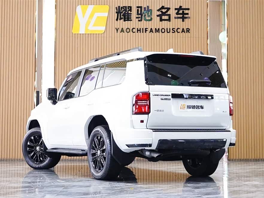 Toyota Prado