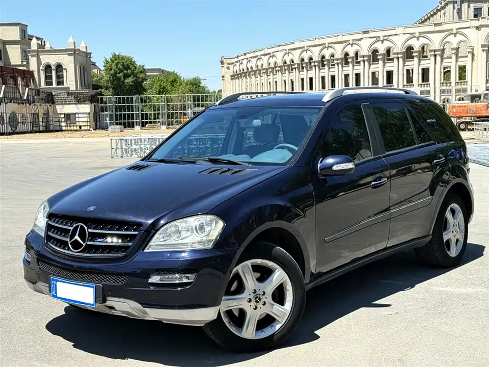 Mercedes-Benz M class