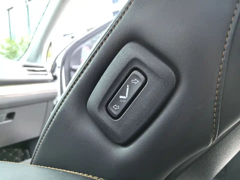 Jeep Grand Commander