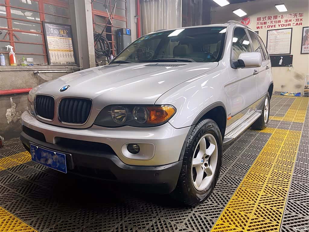 BMW X5, 2004 1