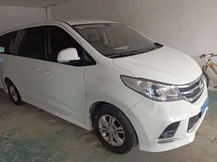 上汽大通maxus g10 2018款 plus 1.9t 自动豪华版 柴油