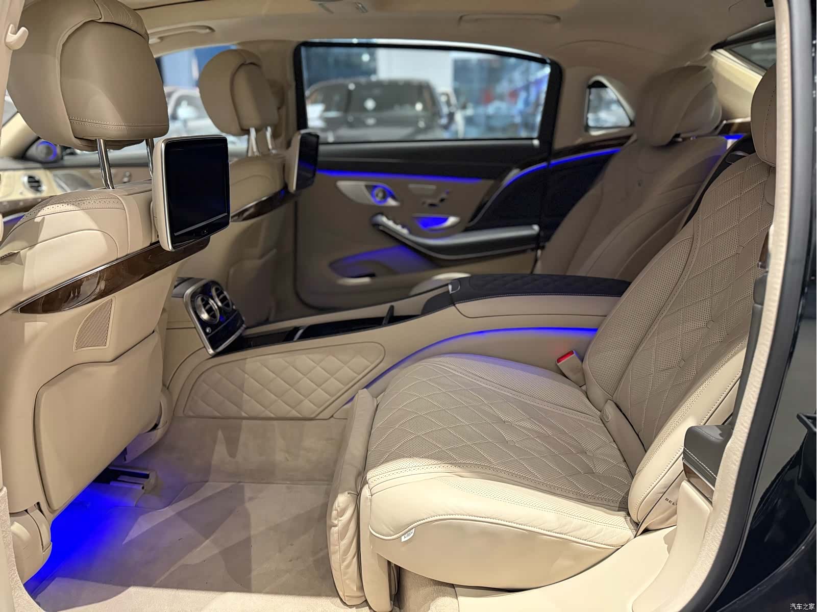 Maybach S-Class, 2015 15