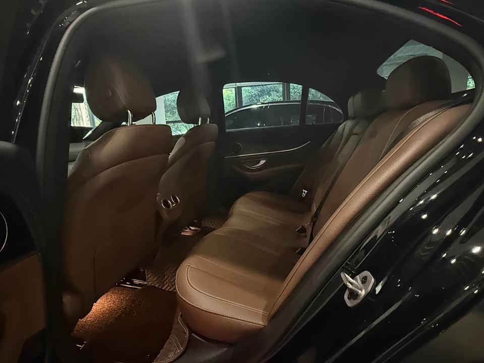 Mercedes-Benz E-class Mercedes-Benz E-class
