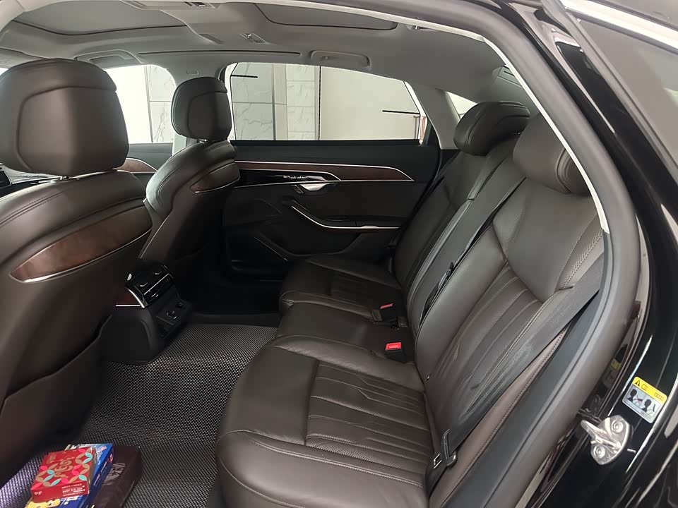 Audi A8 Audi A8