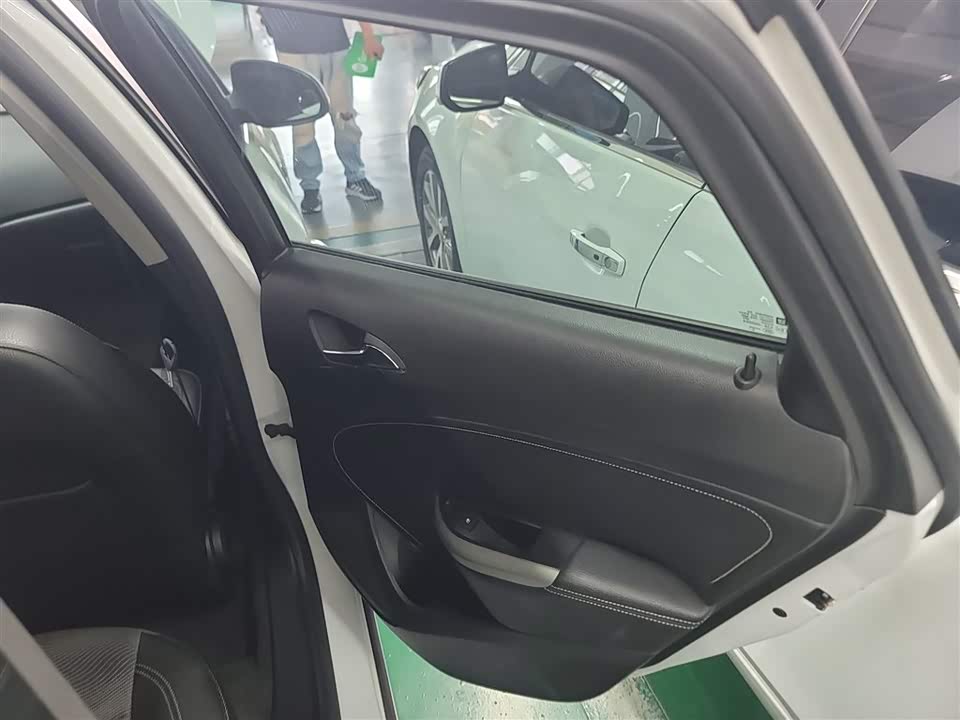 Buick Yinglang