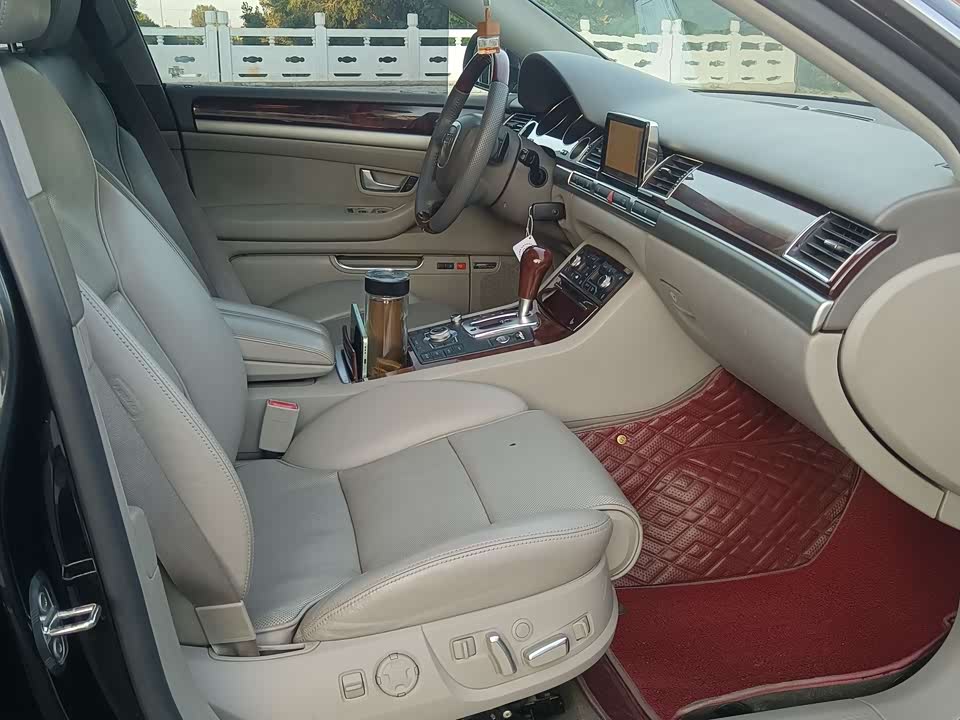 Audi A8 Audi A8