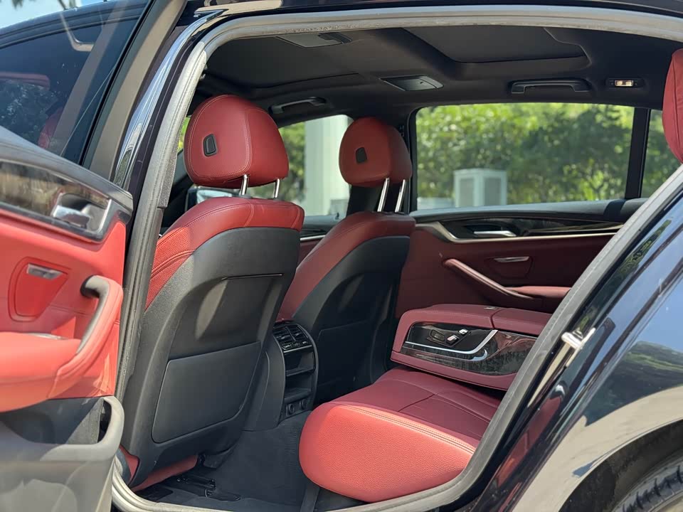 BMW 5 series BMW 5 series